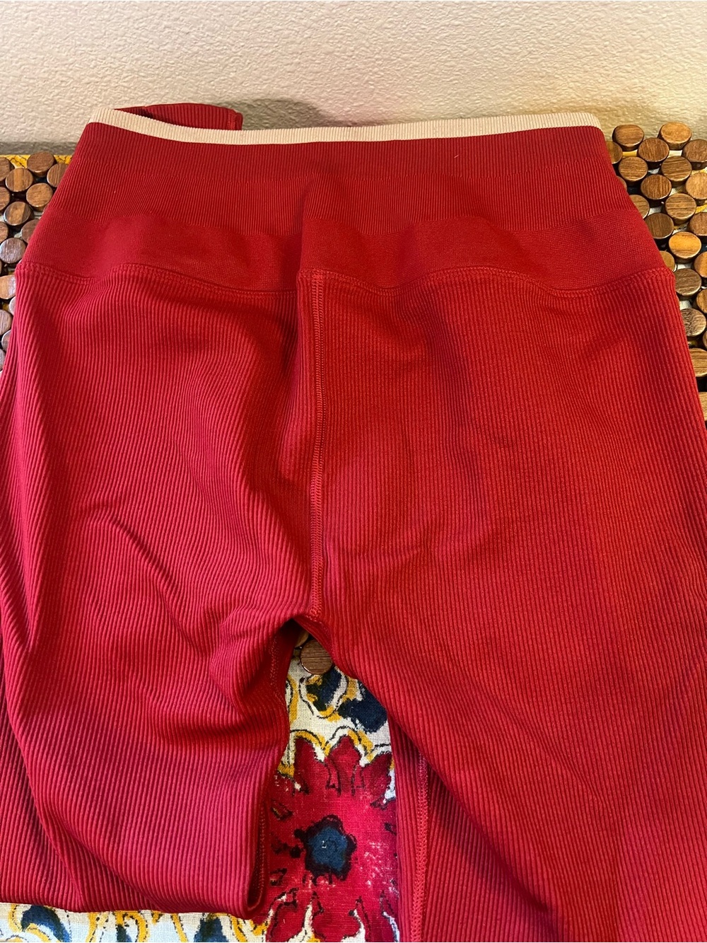 Spiritual Gangster ribbed Brick Red Leggings Tan Trim Size Medium Self Love - Picture 5 of 10